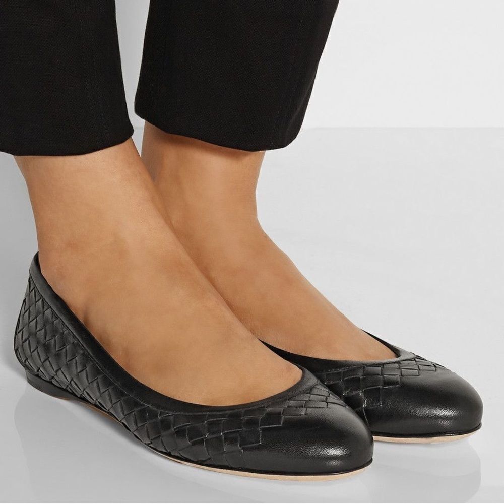 Bottega Veneta $670 Napa Intrecciato Ballet Flats in black - Picture 3 of 11